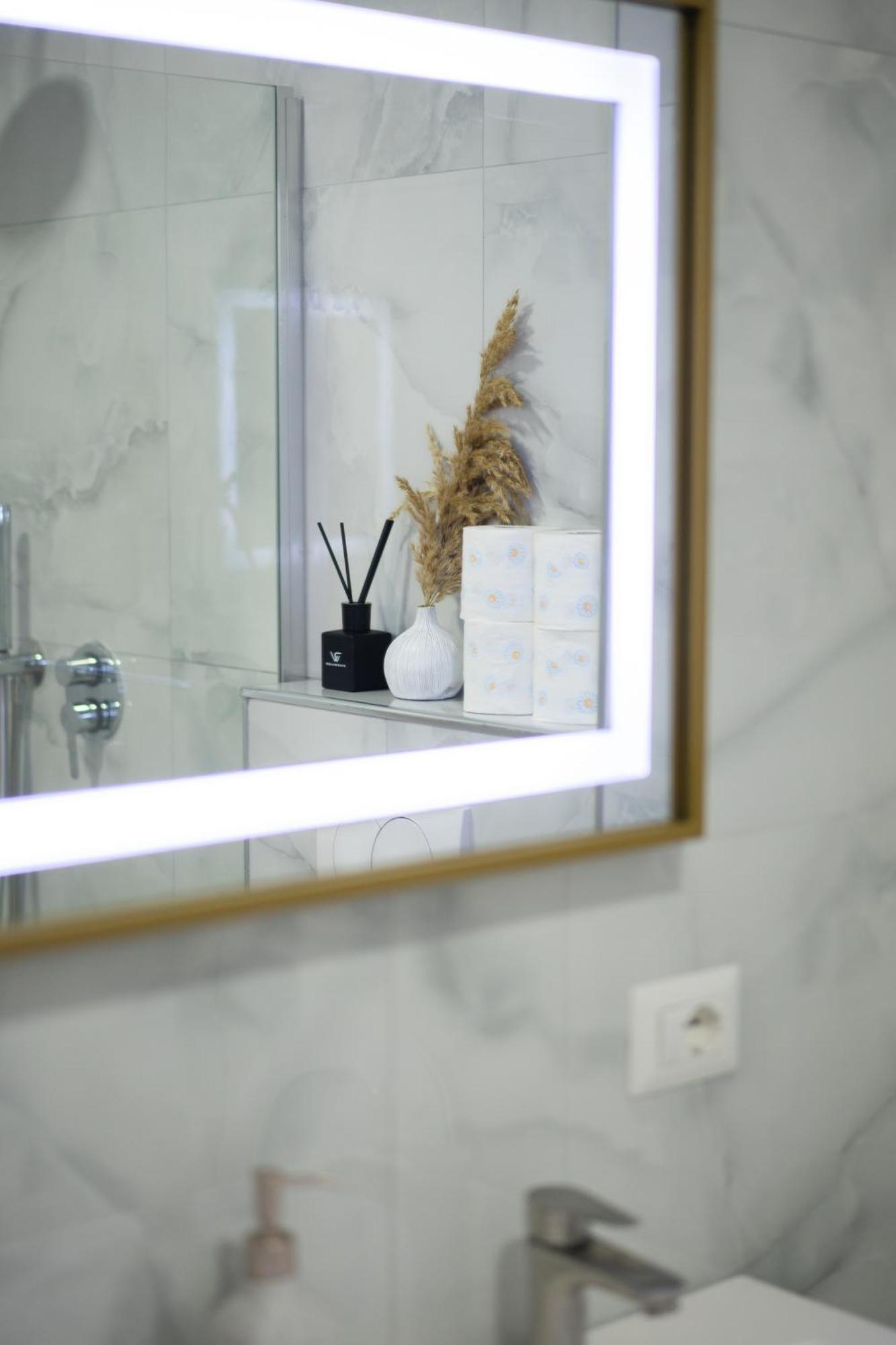 Luxury Adriatic Apartament Golem (Tirana)